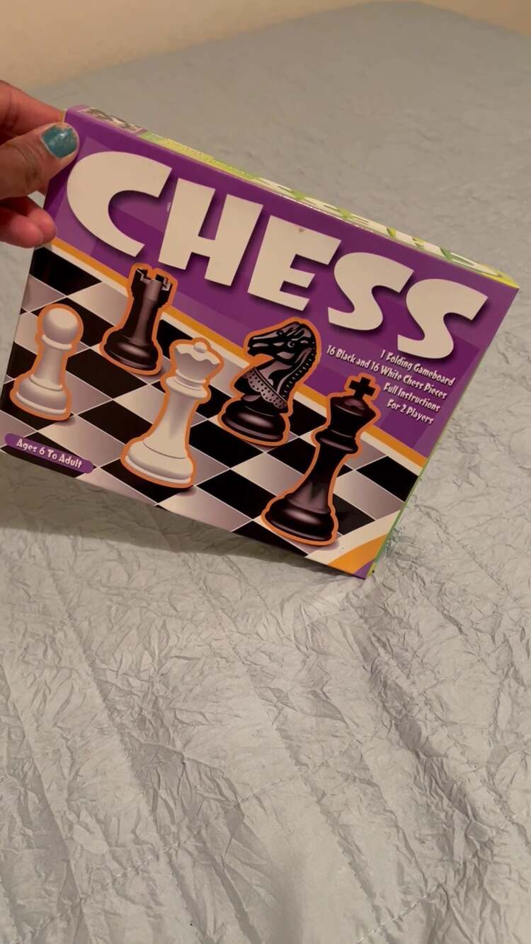 Classic Chess Board Game Set with Folding Board and 32 Pieces